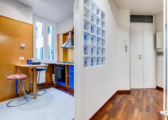 Vivilo Collection - Astura Modern Apartment *