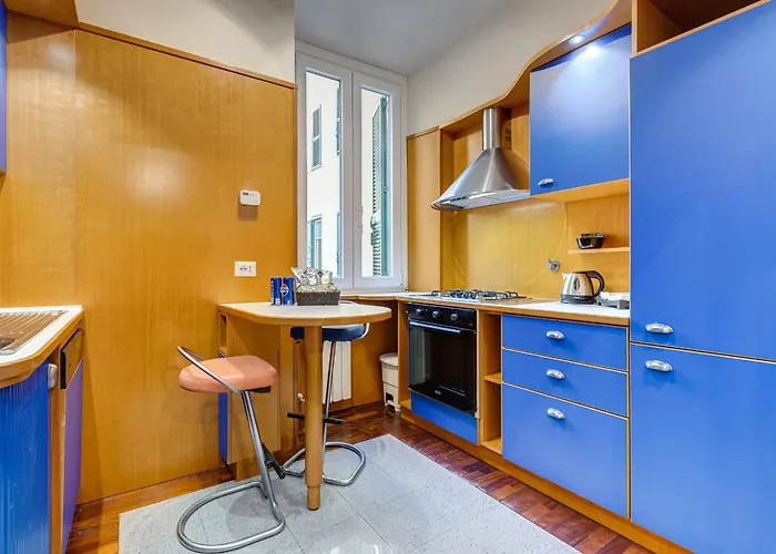 Vivilo Collection - Astura Modern Apartment