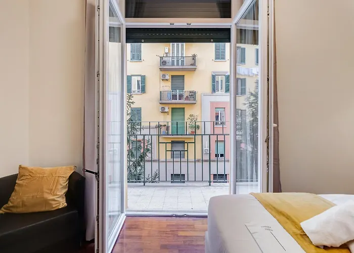 Vivilo Collection - Astura Modern Apartment *