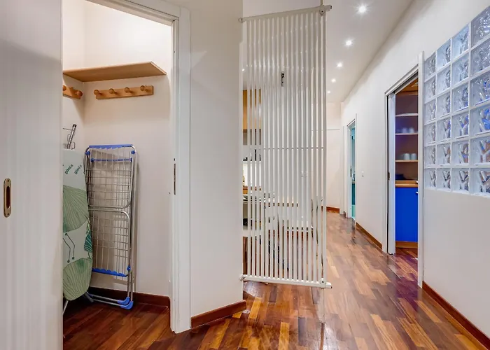 Vivilo Collection - Astura Modern
