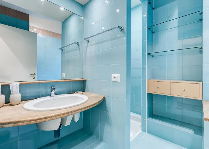 Vivilo Collection - Astura Modern * Rome